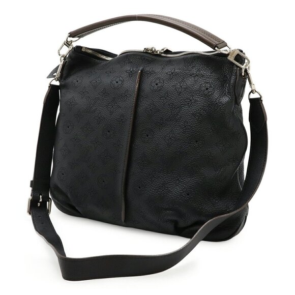 LOUIS VUITTON Black Shoulder Bag - Picture 3 of 10